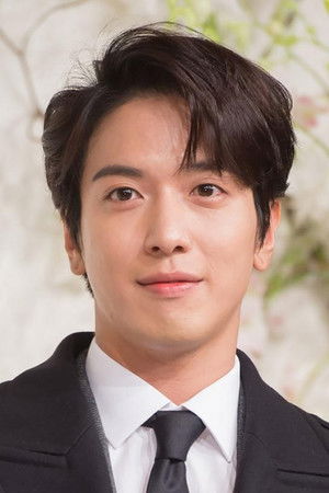 Jeong Yong Hwa